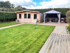 Photo 14- click for photo gallery